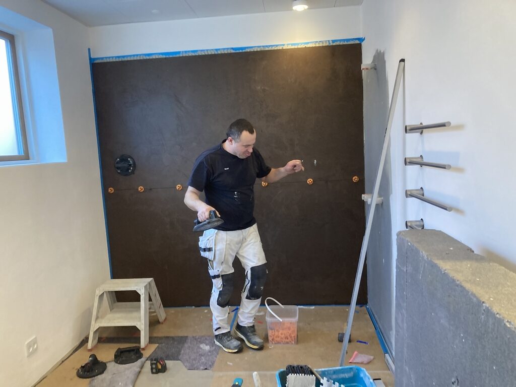 Skovsrod Murer — væg preparering