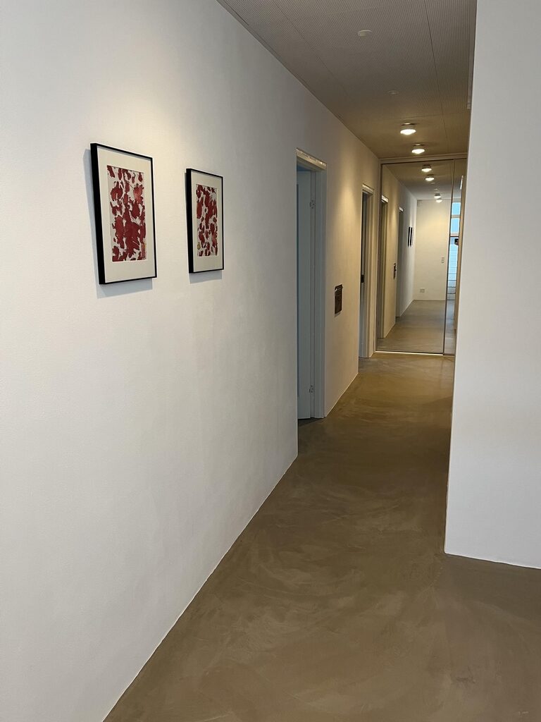 Kælder — hvid maling færdigt resultat